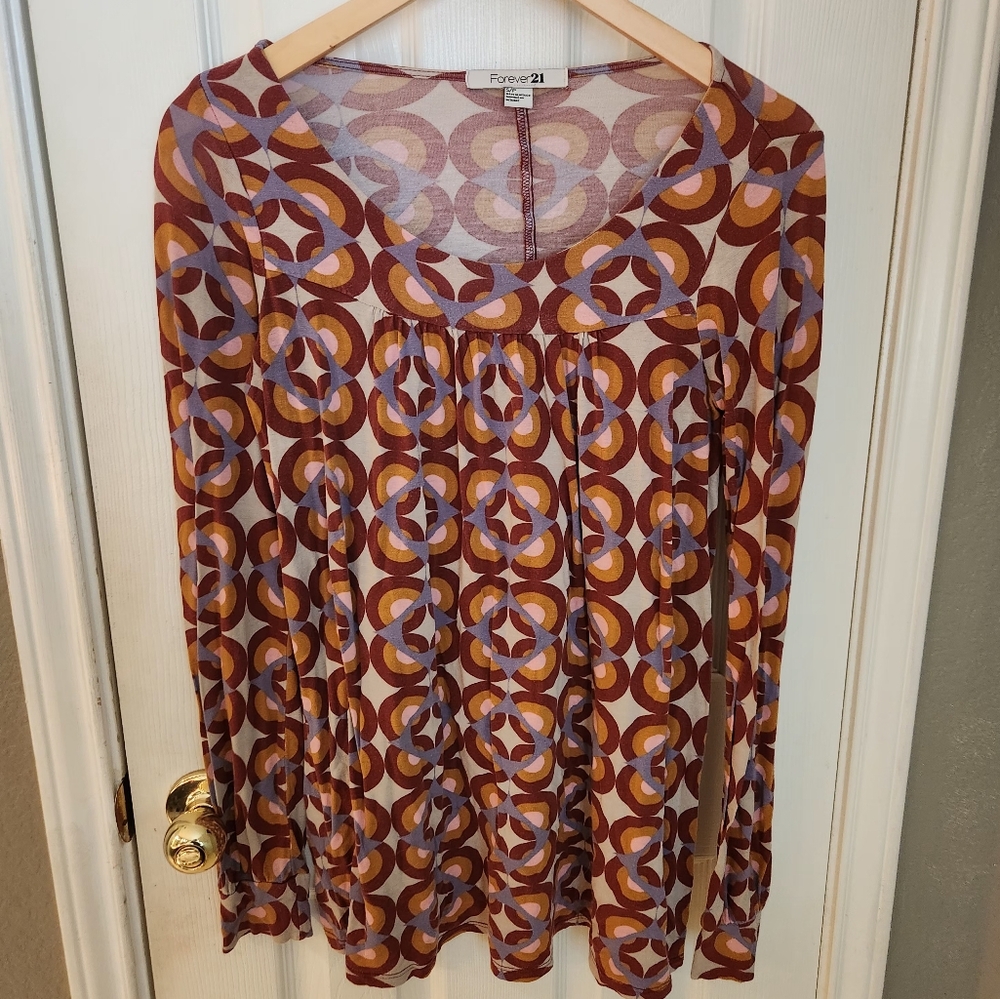 Forever 21 Cream and Brown Graphic Fitted Tunic